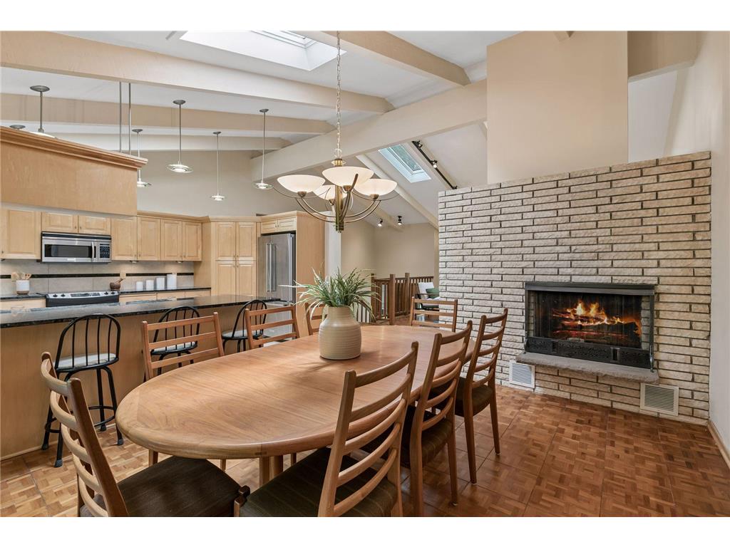 2700 Kyle Avenue N Golden Valley MN 55422 7095211 image11