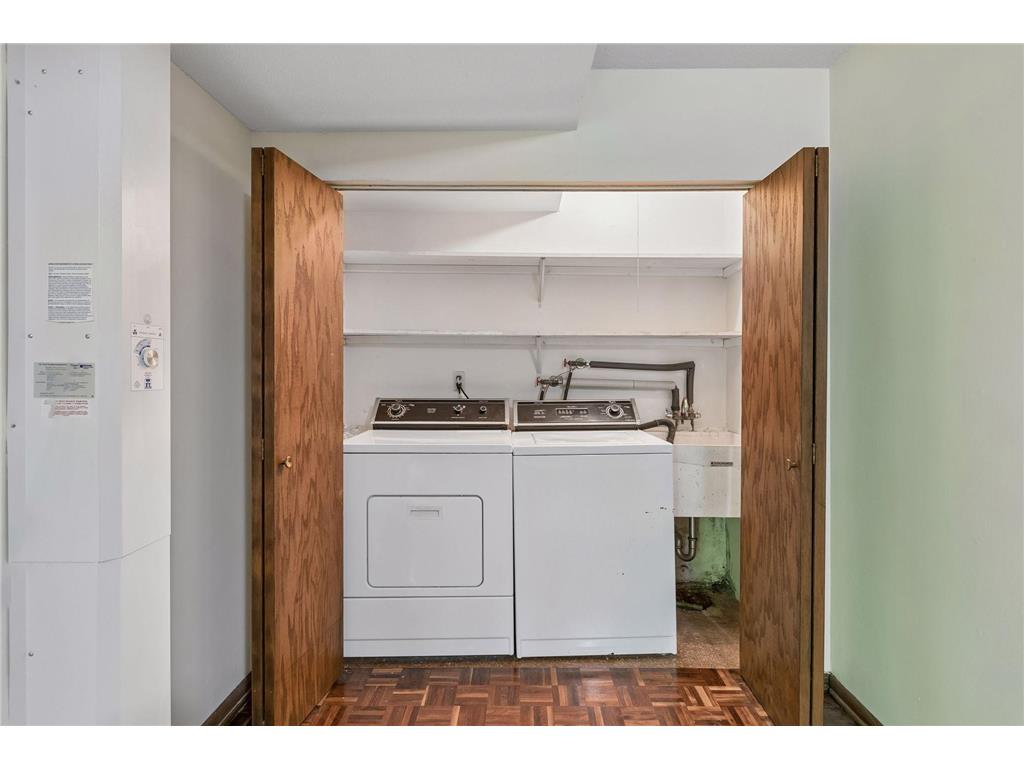 2700 Kyle Avenue N Golden Valley MN 55422 7095211 image32