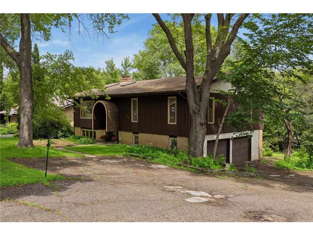 2700 Kyle Avenue N Golden Valley MN 55422 7095211 image34