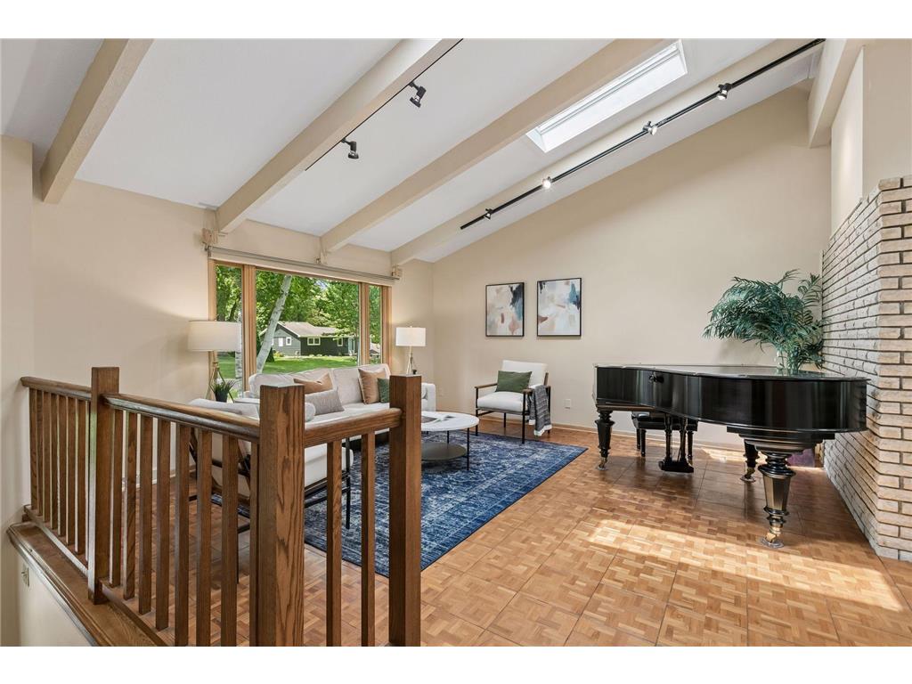 2700 Kyle Avenue N Golden Valley MN 55422 7095211 image4