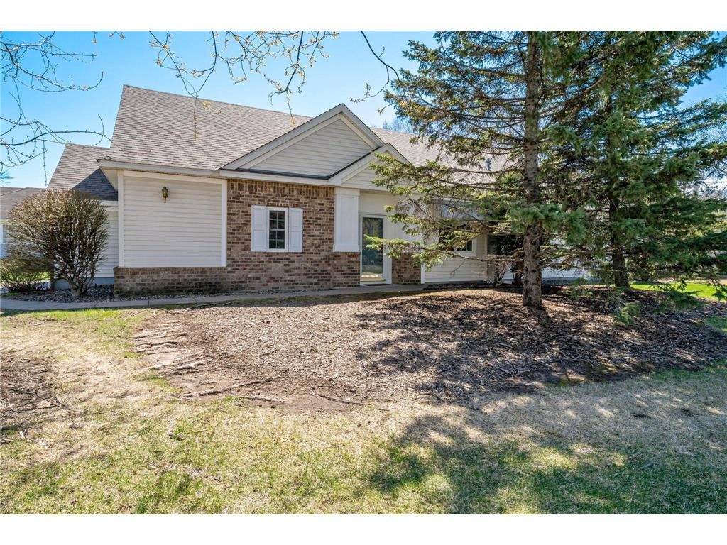 2700 Oak Ridge Trail Woodbury MN 55125 7054801 image2