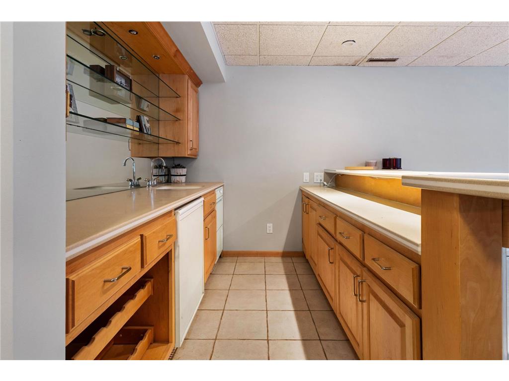 2700 Olde Wood Court Minnetonka MN 55391 7017516 image14