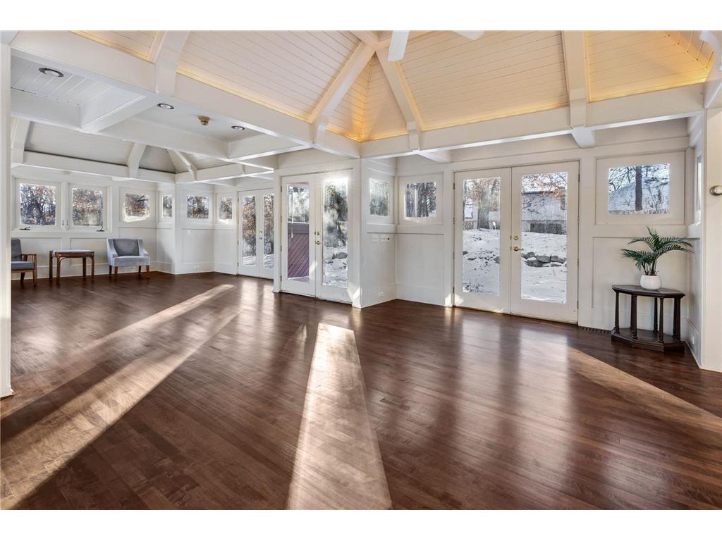 2700 Olde Wood Court Minnetonka MN 55391 7017516 image3