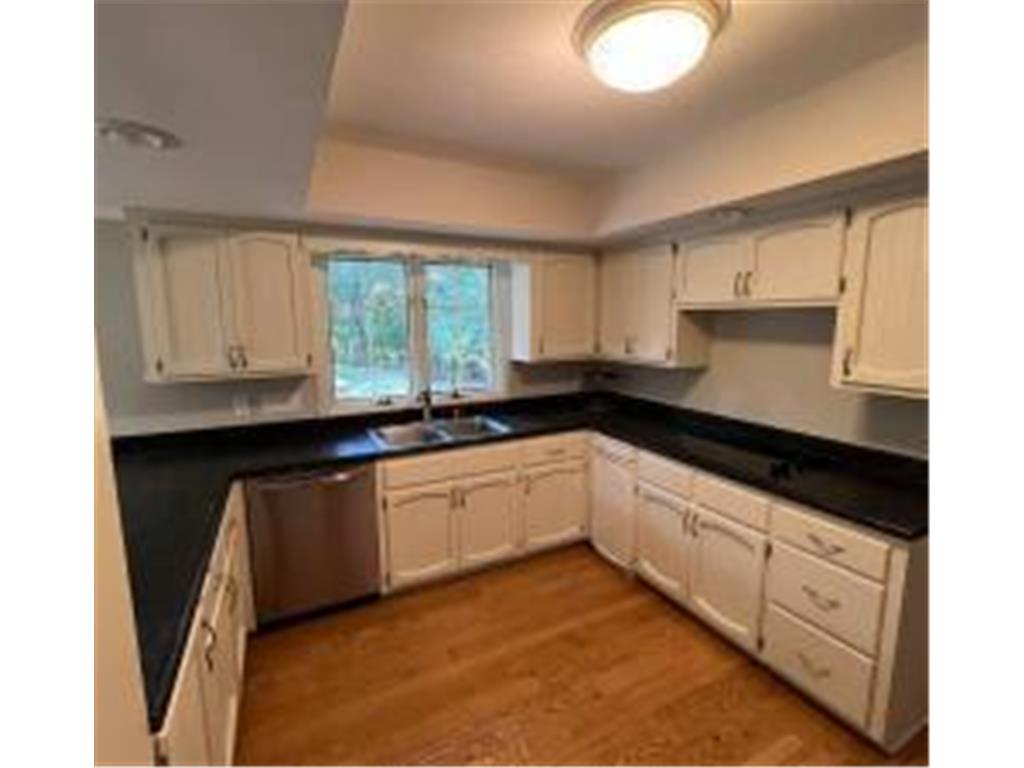 2700 Olde Wood Court Minnetonka MN 55391 7017516 image65