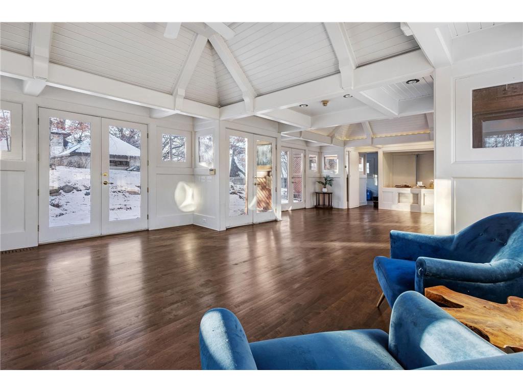 2700 Olde Wood Court Minnetonka MN 55391 7017516 image8