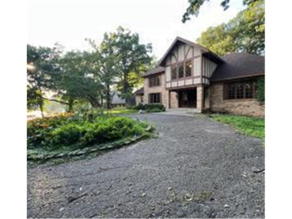 2700 Olde Wood Court Minnetonka MN 55391 7017516 image89