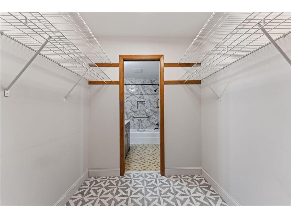 2700 Oxford Street N #101 Roseville MN 55113 7008122 image20