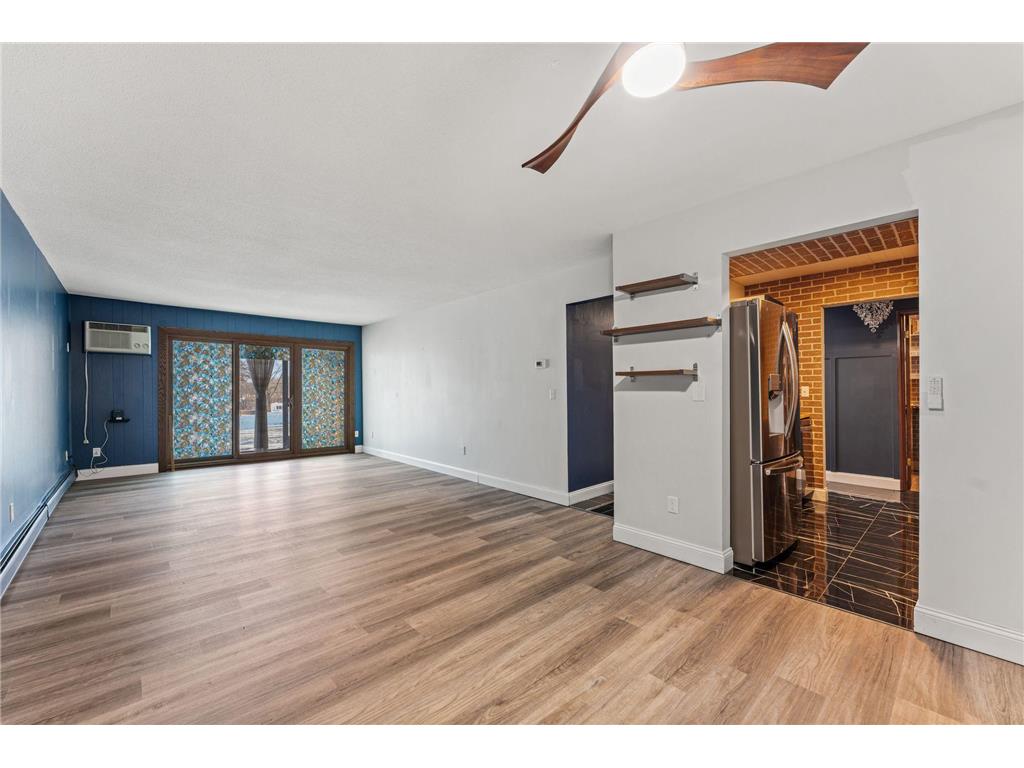 2700 Oxford Street N #101 Roseville MN 55113 7057425 image3