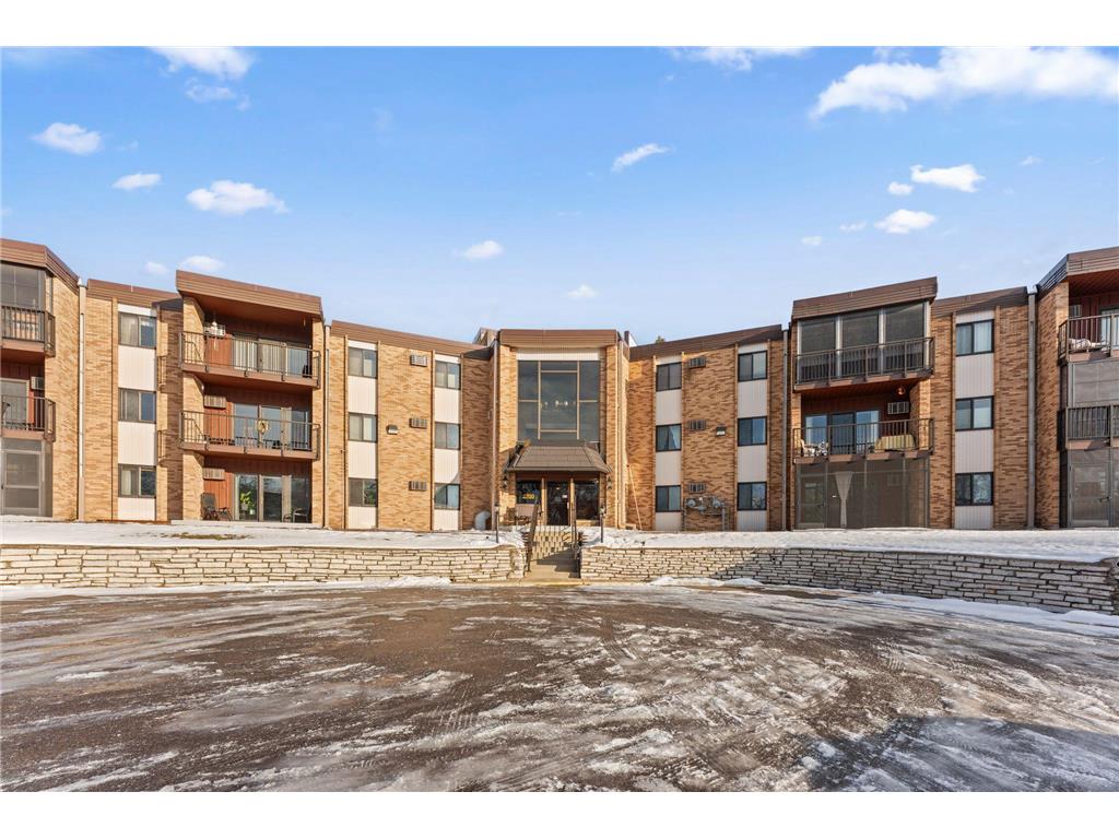 2700 Oxford Street N #101 Roseville MN 55113 7057425 image34