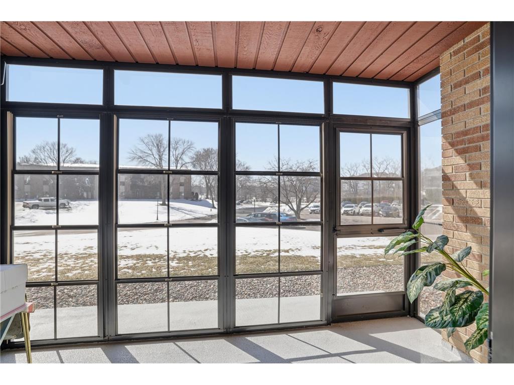 2700 Oxford Street N #102 Roseville MN 55113 7036034 image13