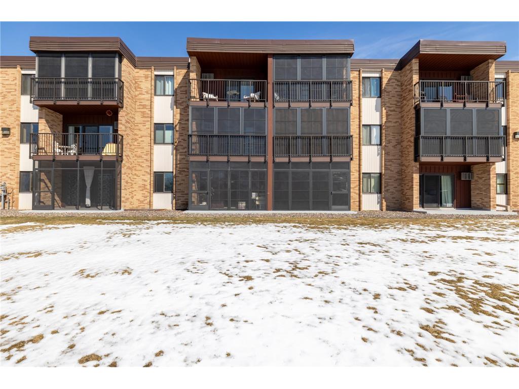 2700 Oxford Street N #102 Roseville MN 55113 7036034 image25