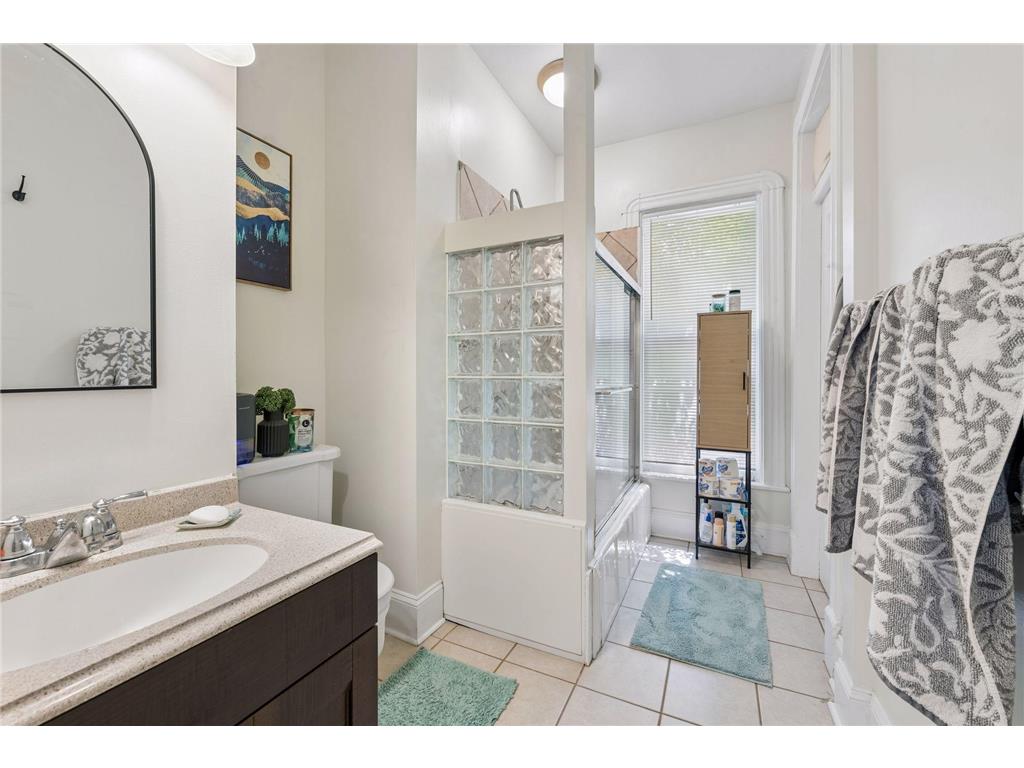 2700 Pillsbury Avenue S Minneapolis MN 55408 7081555 image14