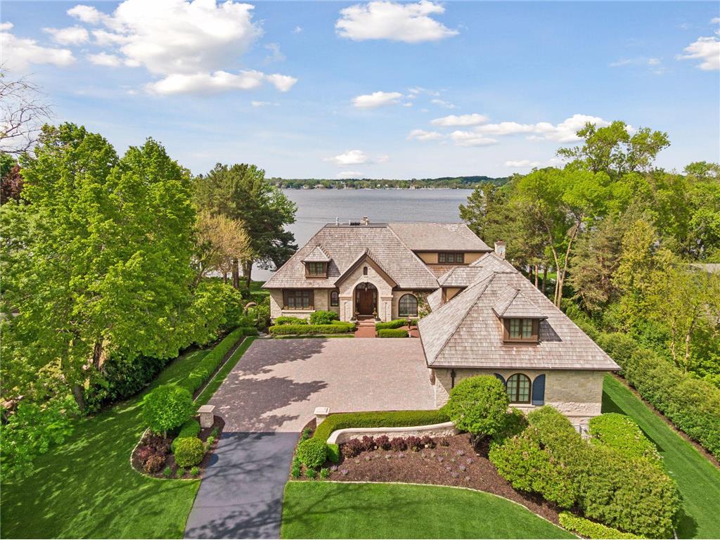 2700 Stone Arch Road Woodland MN 55391 - Lake Minnetonka 7105943 image1