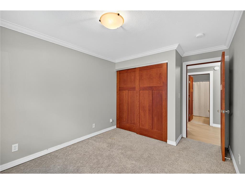 2700 W 44th Street #104 Minneapolis MN 55410 7047573 image15