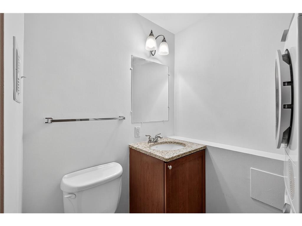 2700 W 44th Street #104 Minneapolis MN 55410 7047573 image17