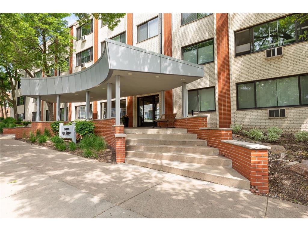 2700 W 44th Street #115 Minneapolis MN 55410 6373354 image1
