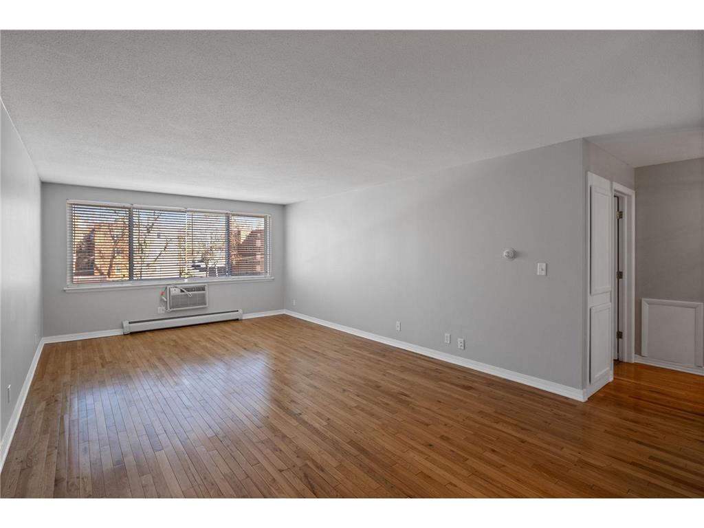 2700 W 44th Street #302 Minneapolis MN 55410 7030181 image7