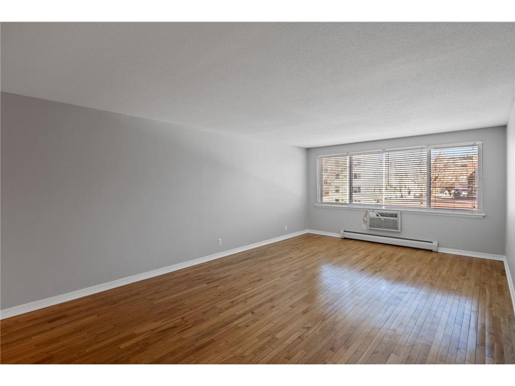 2700 W 44th Street #302 Minneapolis MN 55410 7030181 image8