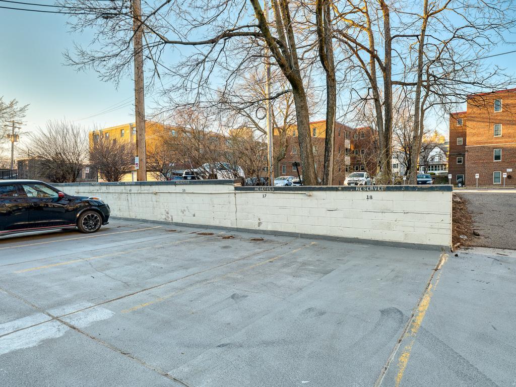 2700 W 44th Street #315 Minneapolis MN 55410 7049928 image10
