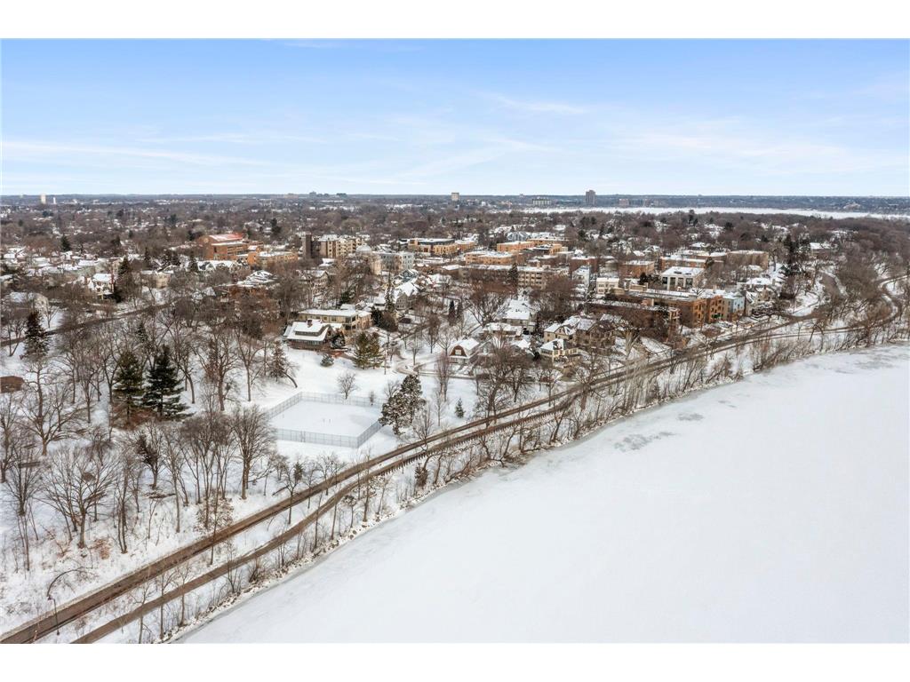 2700 W 44th Street #403 Minneapolis MN 55410 7035705 image30