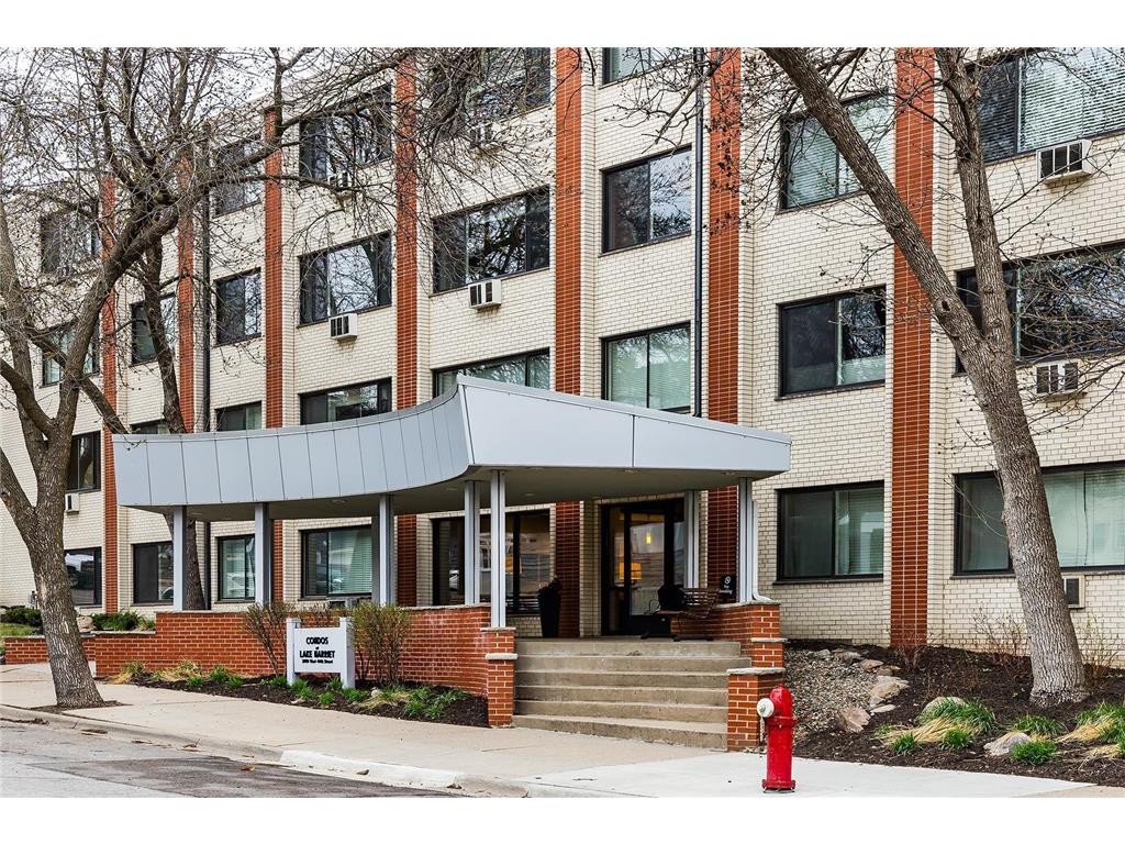 2700 W 44th Street #413 Minneapolis MN 55410 7058572 image1