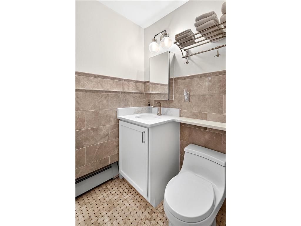 2700 W 44th Street #413 Minneapolis MN 55410 7058572 image13