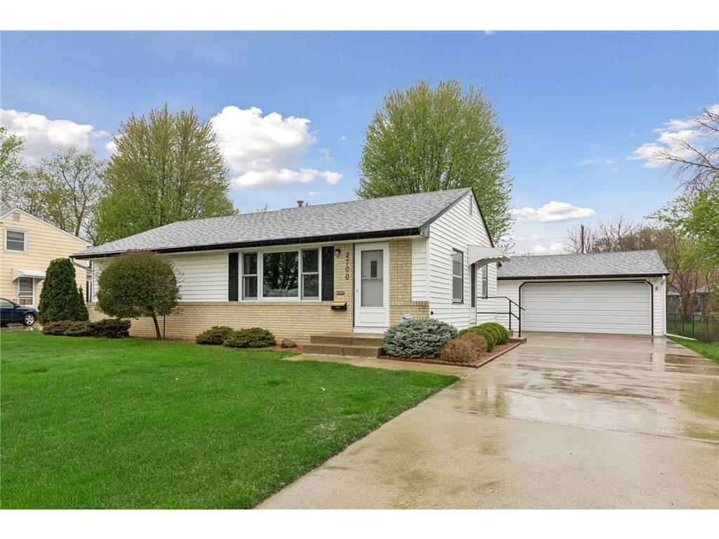 2700 W 84th Street Bloomington MN 55431 7059982 image1