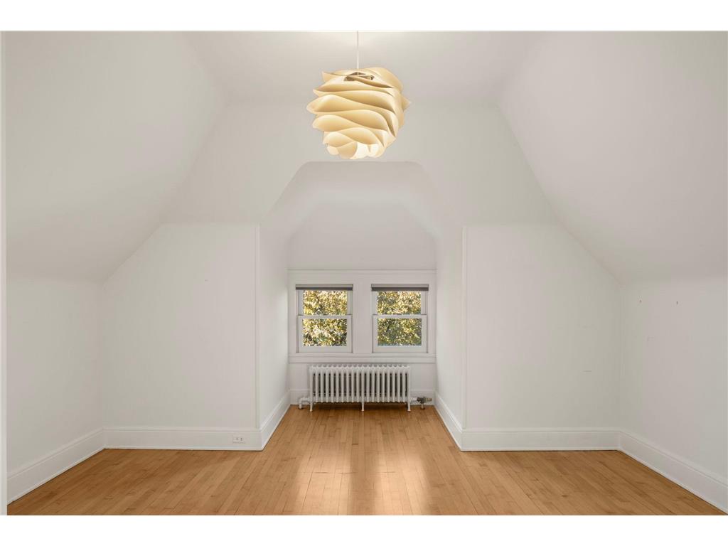 2700 W Lake Of The Isles Parkway Minneapolis MN 55416 - Lake of the Isles 7011934 image34