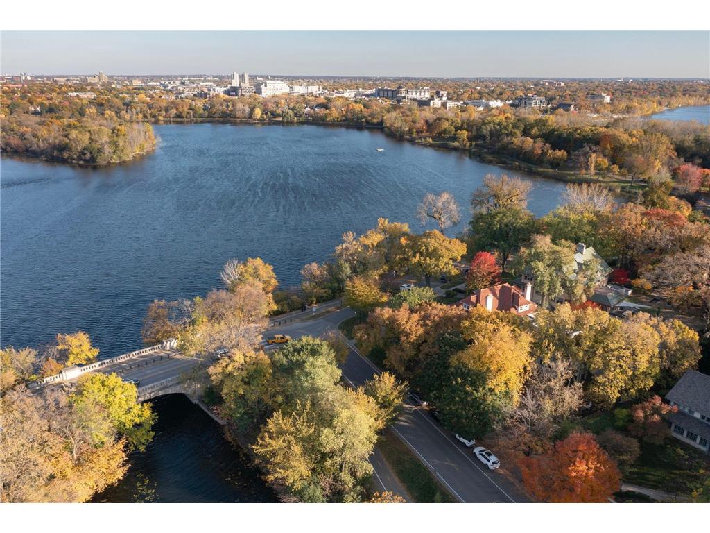 2700 W Lake Of The Isles Parkway Minneapolis MN 55416 - Lake of the Isles 7011934 image47