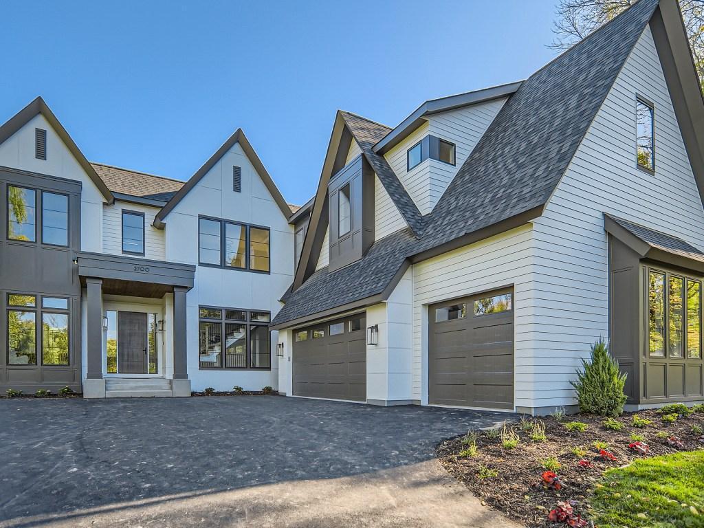 2700 White Oak Circle, Orono, MN 55356 MLS 6148982 Edina Realty