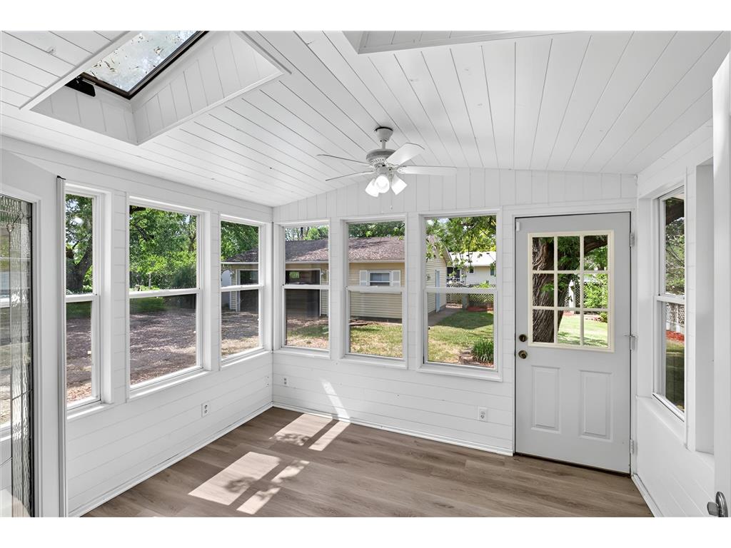 2701 121st Avenue NW Coon Rapids MN 55433 7086423 image10