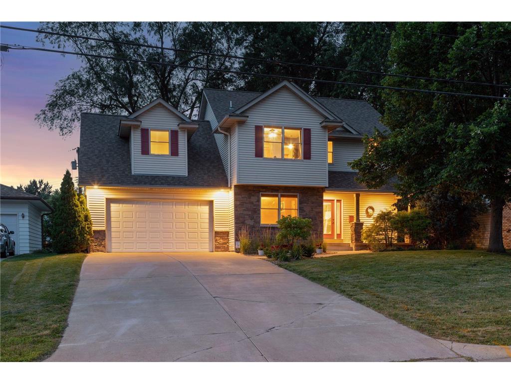 2701 31st Avenue NE Saint Anthony MN 55418 6415909 image1