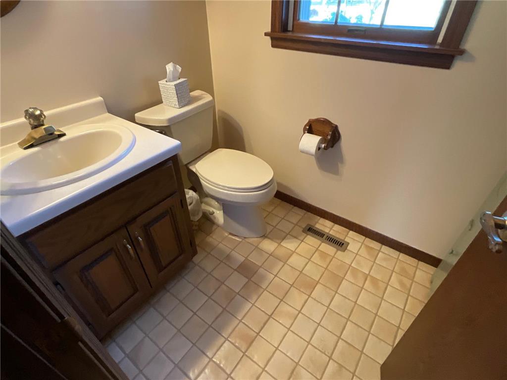 2701 4th Avenue NW Austin MN 55912 7023479 image17