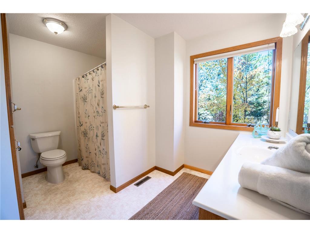 2701 Arrowwood Drive NW Alexandria MN 56308 - Darling Lake 6805483 image17