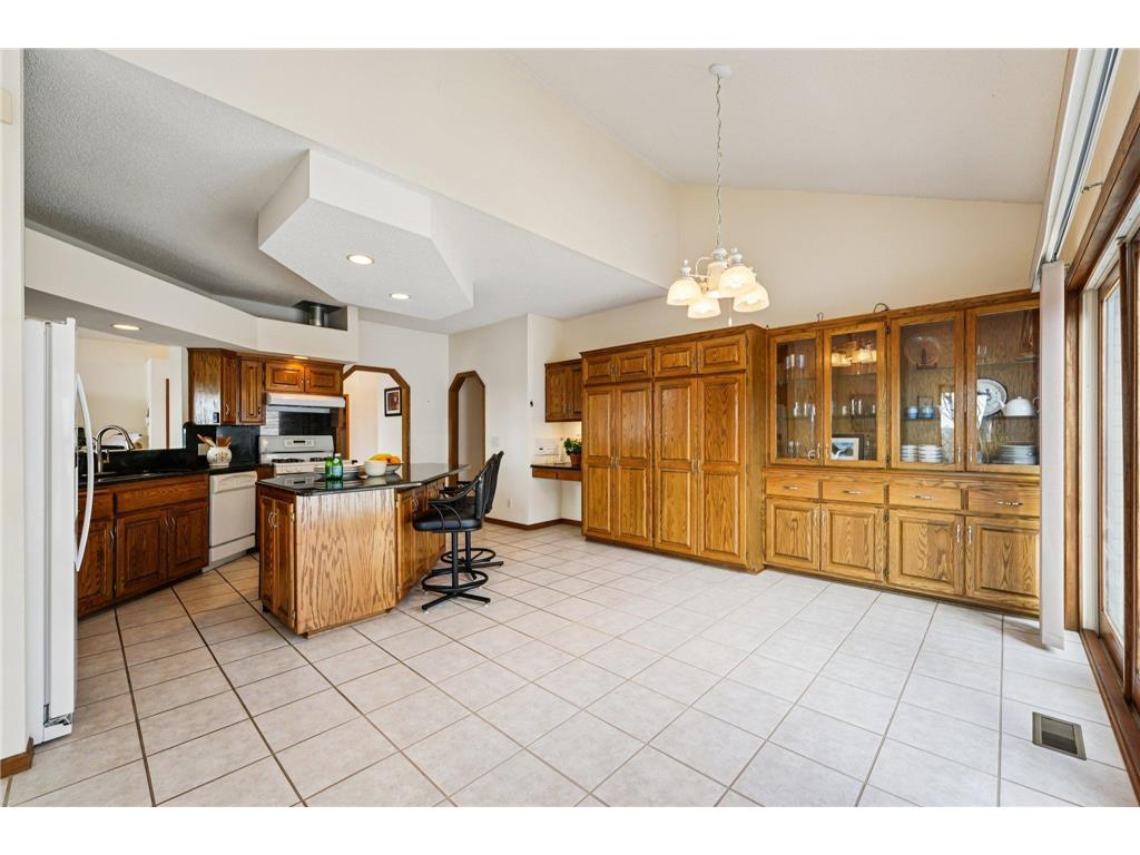 2701 Ashley Terrace New Brighton MN 55112 7025185 image8