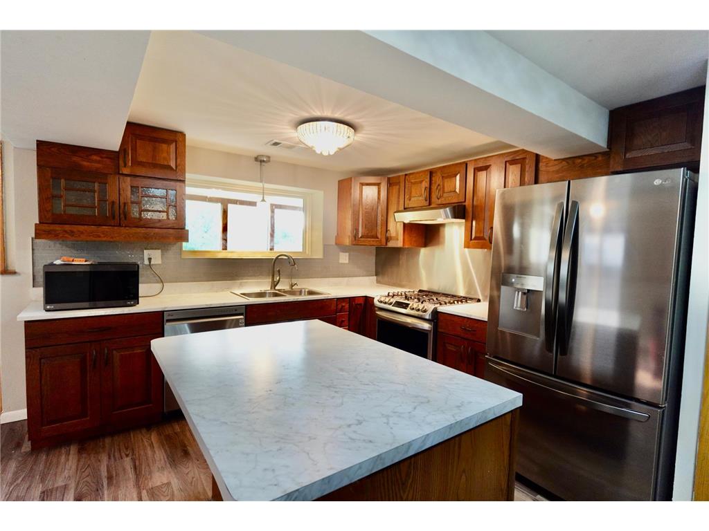 2701 Gerald Avenue North Saint Paul MN 55109 7018287 image20