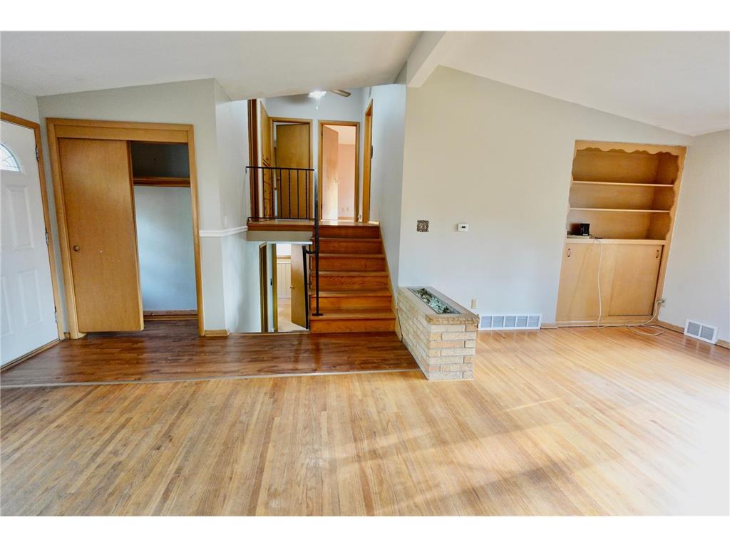 2701 Gerald Avenue North Saint Paul MN 55109 7018287 image24