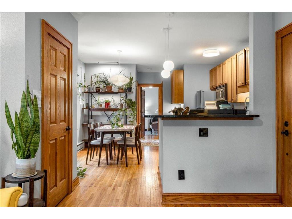 2701 Harriet Avenue #202 Minneapolis MN 55408 7089101 image5
