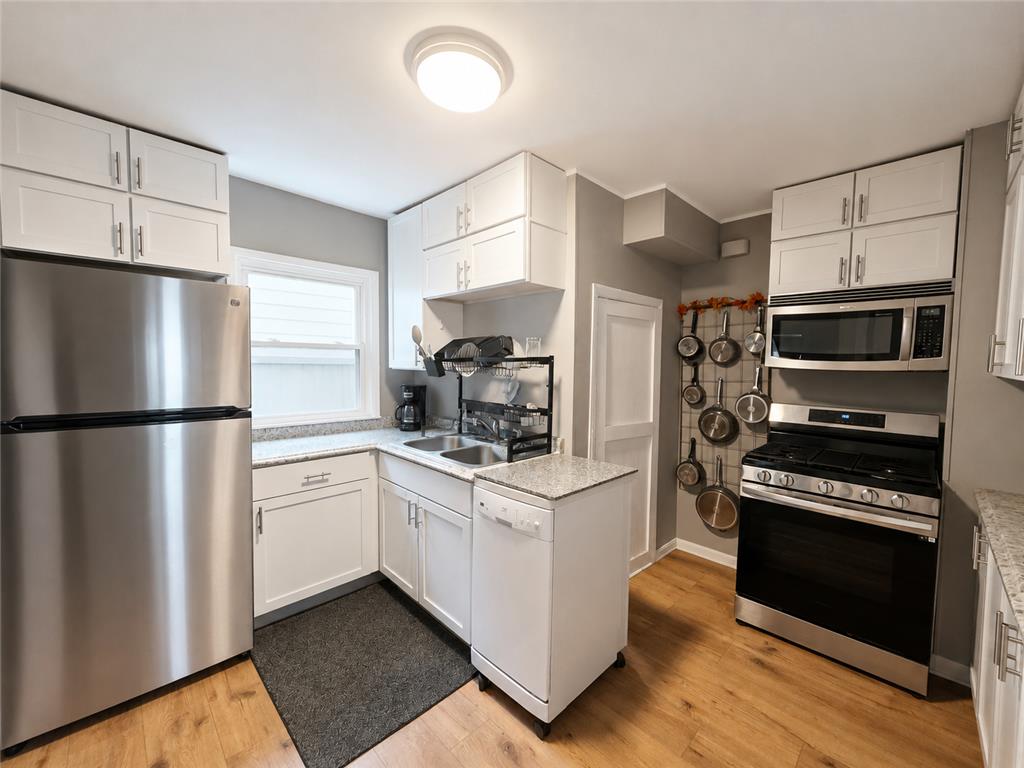 2701 Russell Avenue N Minneapolis MN 55411 7076838 image9