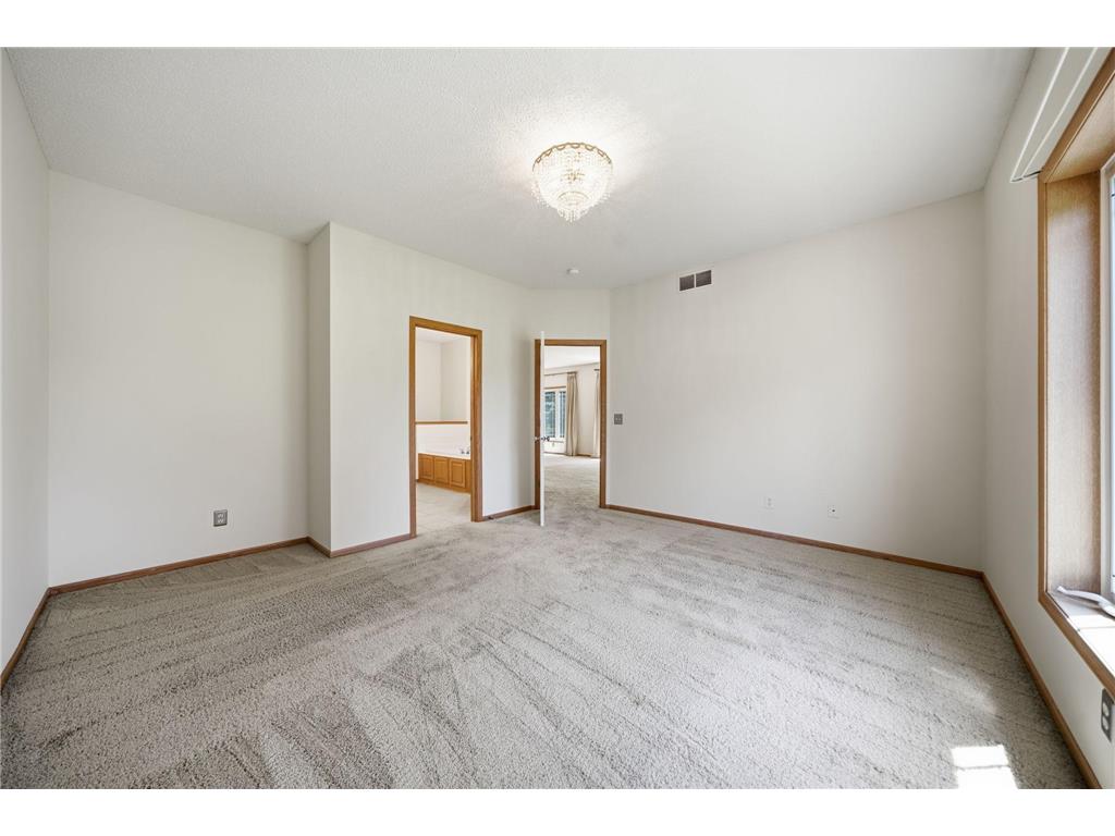 2701 Village Drive Faribault MN 55021 7109813 image20
