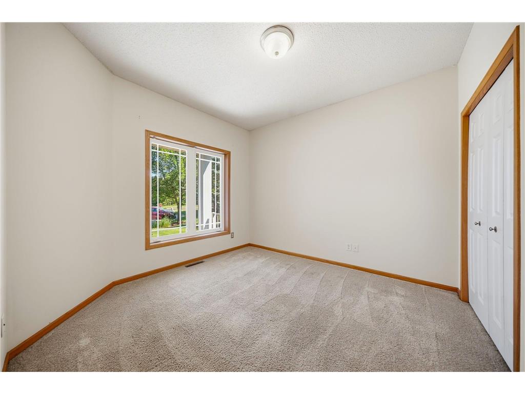 2701 Village Drive Faribault MN 55021 7109813 image25
