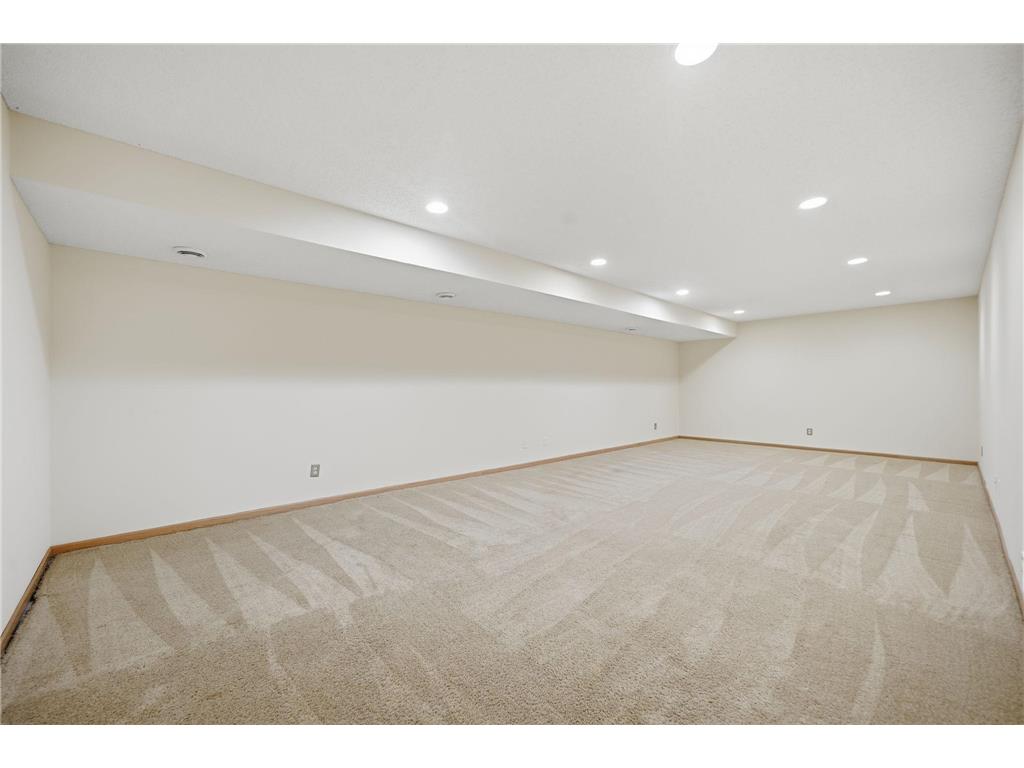 2701 Village Drive Faribault MN 55021 7109813 image29