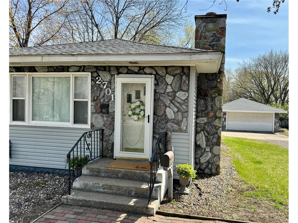 2701 W Old Shakopee Road, Bloomington, MN, 55431 MLS 6525475 Edina