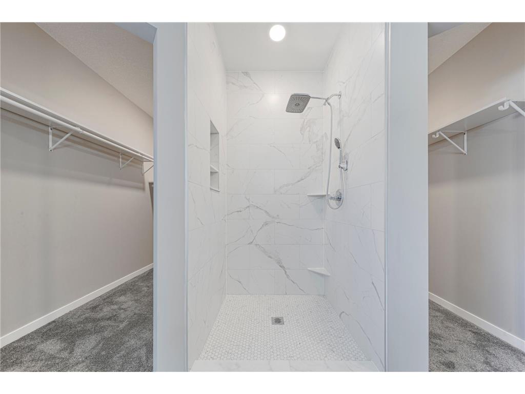 2702 Park Avenue NW Faribault MN 55021 6816056 image24