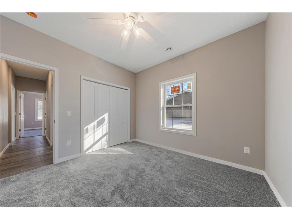 2702 Park Avenue NW Faribault MN 55021 6816056 image32