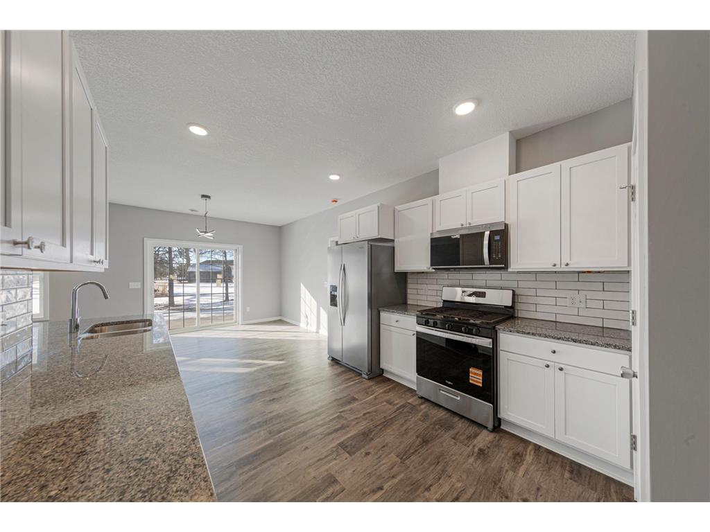 2702 Park Avenue NW Faribault MN 55021 6816056 image7