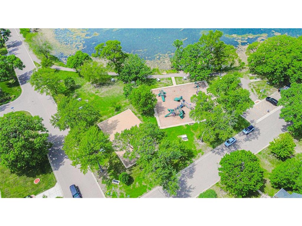 2702 Reardon Place N North Saint Paul MN 55109 7082521 image35