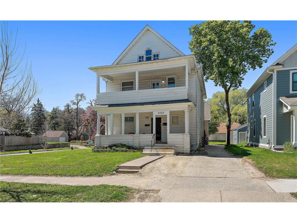 2703 Humboldt Avenue N Minneapolis MN 55411 7070603 image23