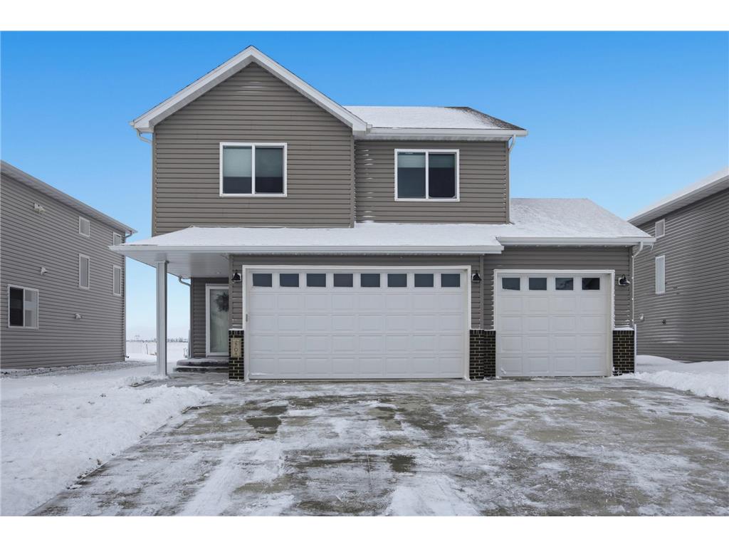 2704 14th Street W West Fargo ND 58078 6822466 image1