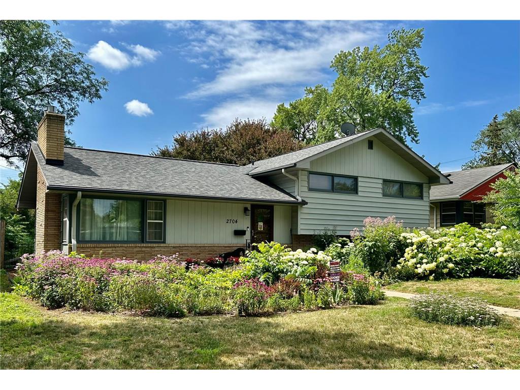 2704 27th Avenue NE, Saint Anthony, MN, 55418 MLS 6395128 Edina Realty